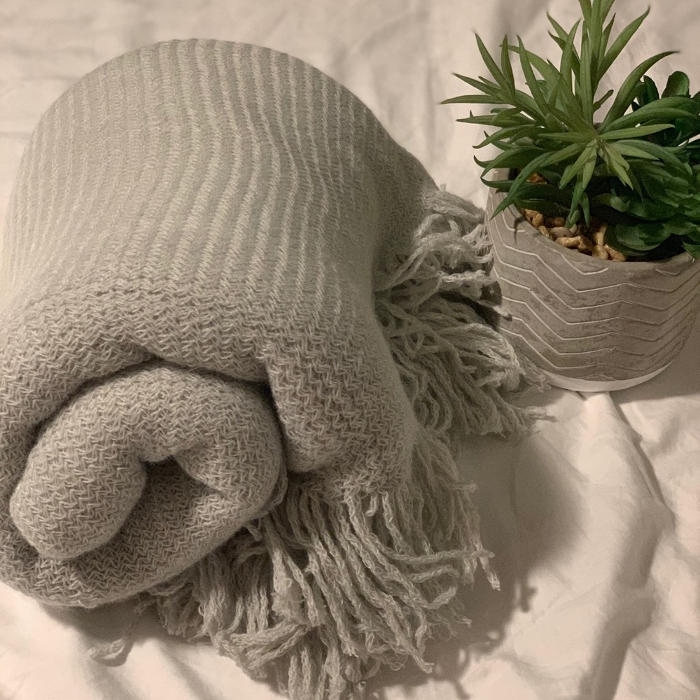 Hand knit scarf
